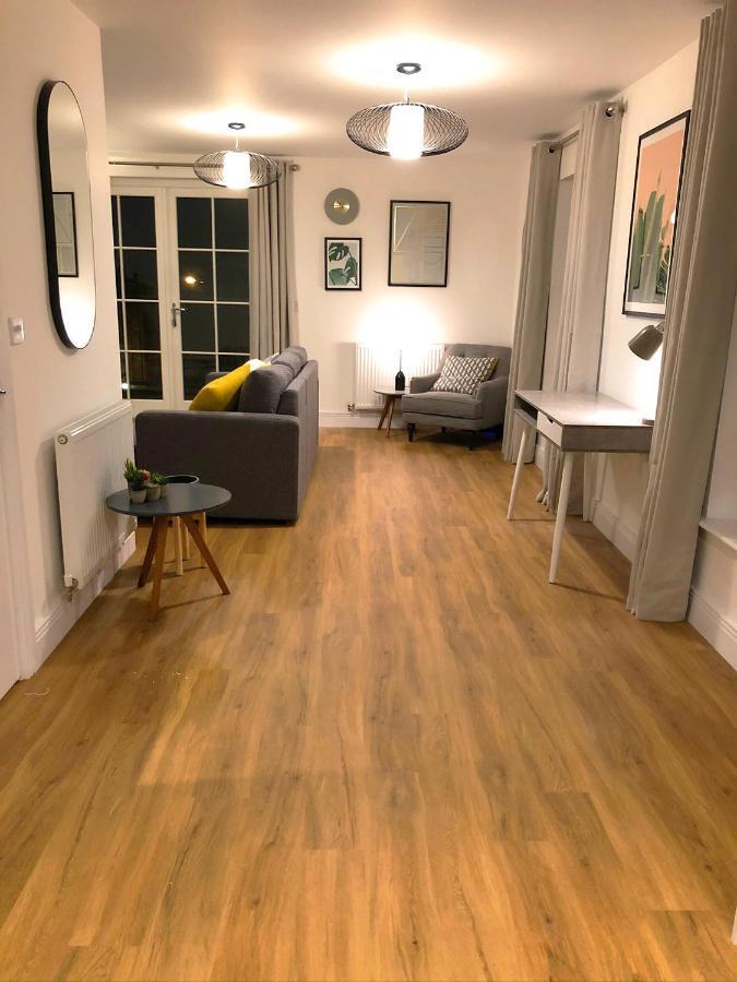 Parkside Penthouse Daire Yeovil Dış mekan fotoğraf