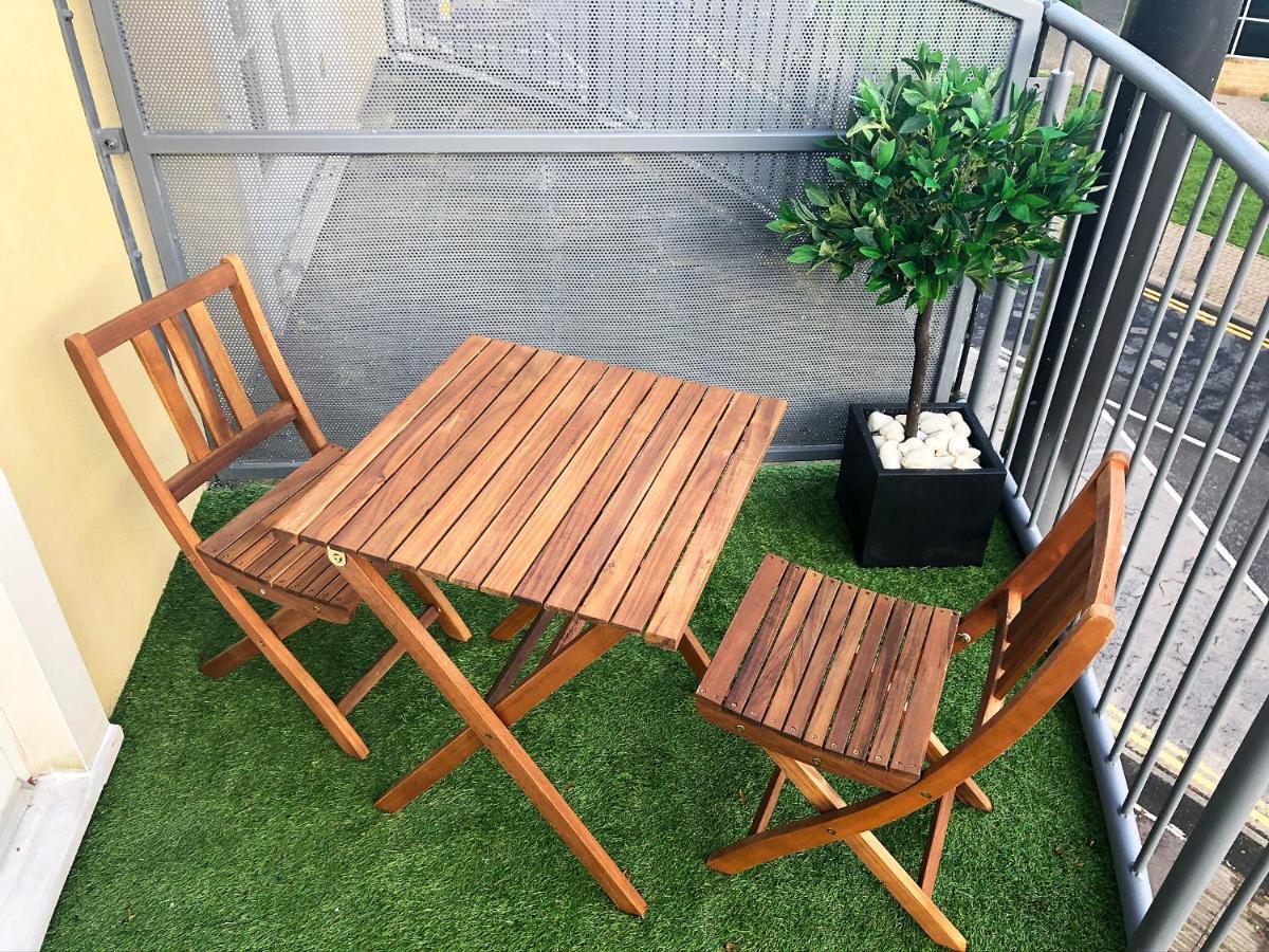 Parkside Penthouse Daire Yeovil Dış mekan fotoğraf